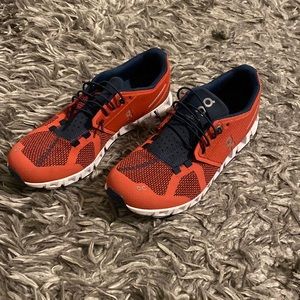 On Clouds. Women’s Sz 8. Only worn a couple time, great condition!